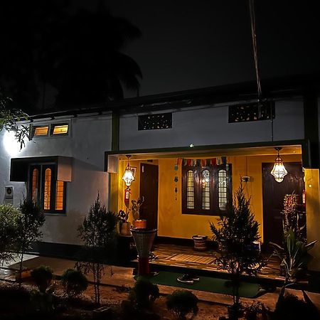Stargaze Backpackers Hostel Guwahati Esterno foto