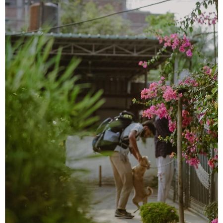 Stargaze Backpackers Hostel Guwahati Esterno foto
