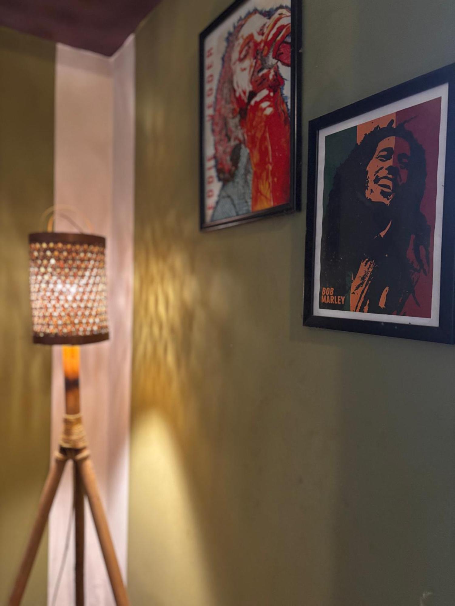 Stargaze Backpackers Hostel Guwahati Esterno foto
