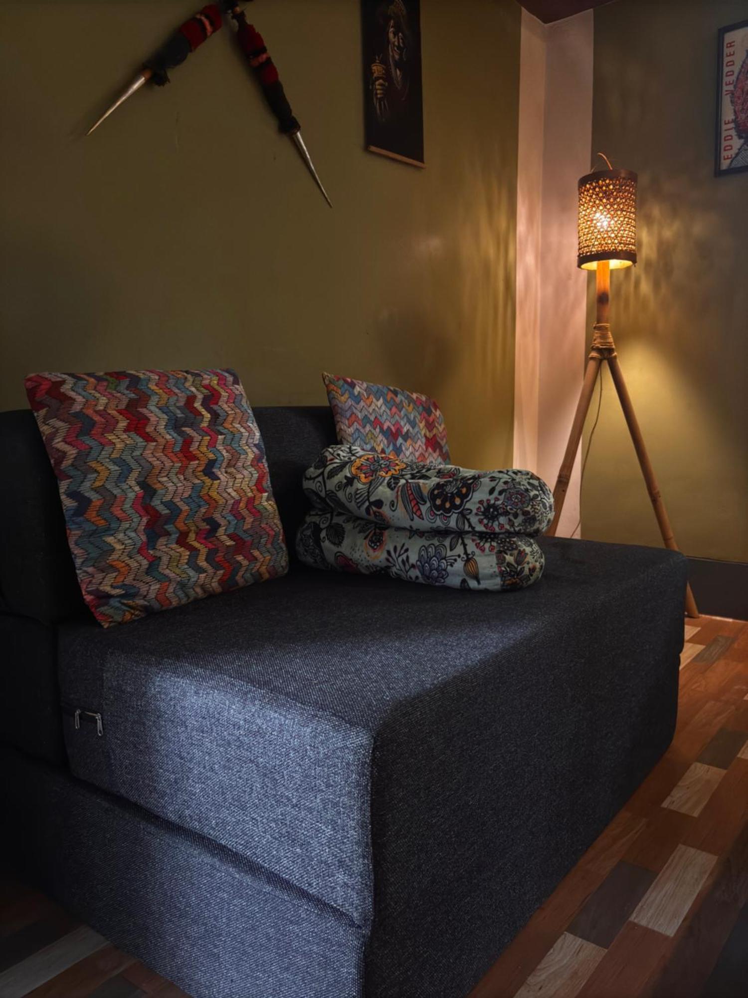 Stargaze Backpackers Hostel Guwahati Esterno foto